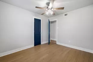 504 Burnett St, Wills Point, TX 75169 - Photo 20