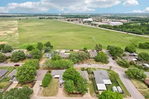 1003 Meridith Dr, Terrell, TX 75160 - Photo 34
