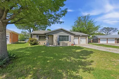 3559 Paramount Street, North Richland Hills, TX 76117 - Photo 2