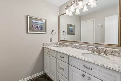 1908 Shumard Oak Lane, Irving, TX 75063 - Photo 32