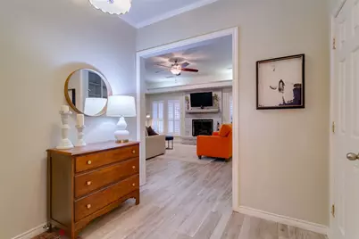 2534 Briardale Drive, Carrollton, TX 75006 - Photo 6