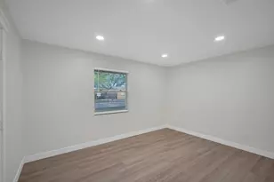 100 N Valley St, Red Oak, TX 75154 - Photo 12