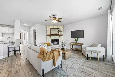 300 Ben Thomas Street, Burleson, TX 76028 - Photo 6