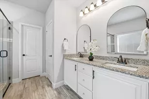 300 Ben Thomas St, Burleson, TX 76028 - Photo 24