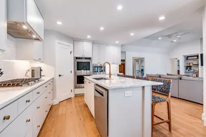 16310 Arbor Downs Drive, Dallas, TX 75248 - Photo 6