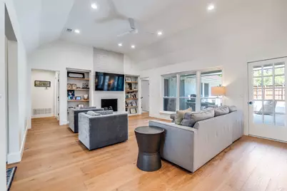 16310 Arbor Downs Drive, Dallas, TX 75248 - Photo 2