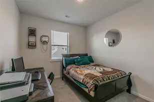 4503 Fossil Opal Ln, Arlington, TX 76005 - Photo 16