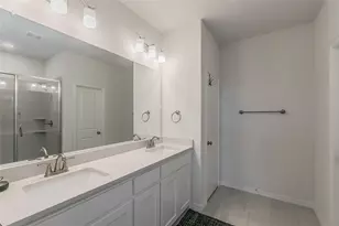 4503 Fossil Opal Ln, Arlington, TX 76005 - Photo 24