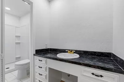 3405 Hacienda Circle, Irving, TX 75062 - Photo 26