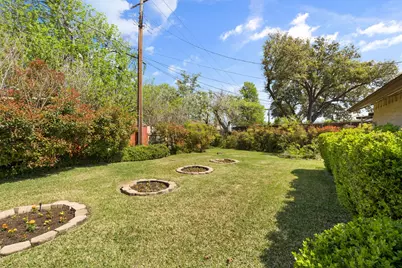 3405 Hacienda Circle, Irving, TX 75062 - Photo 30