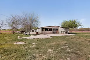 18729 County Rd 620, Venus, TX 76084 - Photo 38