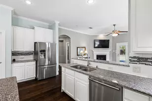 10400 Jackson Hole Ln, McKinney, TX 75072 - Photo 14