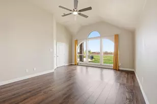 105 Devonshire Dr, Waxahachie, TX 75167 - Photo 10