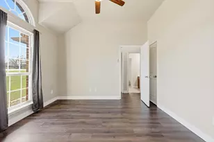 105 Devonshire Dr, Waxahachie, TX 75167 - Photo 8