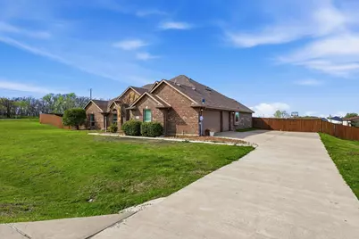 105 Devonshire Drive, Waxahachie, TX 75167 - Photo 22