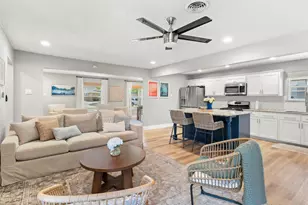 10647 Chesterton Dr, Dallas, TX 75238 - Photo 12