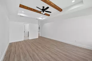 1930 Houston St, Grand Prairie, TX 75050 - Photo 12