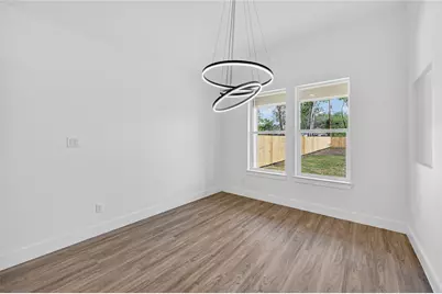 1930 Houston Street, Grand Prairie, TX 75050 - Photo 6