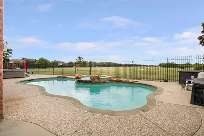 4811 Shannon Drive, Frisco, TX 75034 - Photo 4