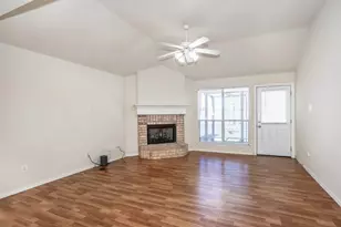 3411 Austin St, Gainesville, TX 76240 - Photo 4