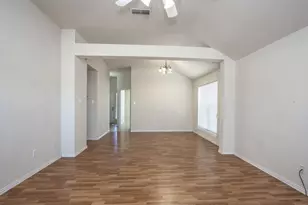 3411 Austin St, Gainesville, TX 76240 - Photo 12