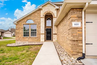 601 Babbling Brook Drive, Saginaw, TX 76179 - Photo 2