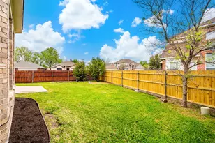 601 Babbling Brook Dr, Saginaw, TX 76179 - Photo 30