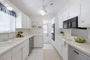 3311 Peachtree Ln, Pantego, TX 76013 - Photo 8