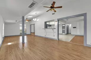 6800 Eagle Rock Dr, Fort Worth, TX 76133 - Photo 24