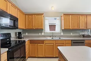 1941 Tawakani Ln, Little Elm, TX 75068 - Photo 10