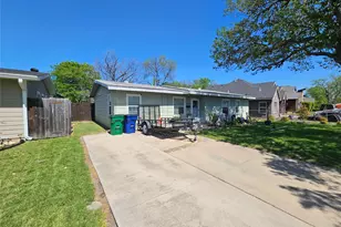 5852 Lyle St, Westworth Village, TX 76114 - Photo 2