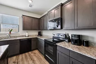 1927 Churchill Downs Dr, Seagoville, TX 75159 - Photo 12