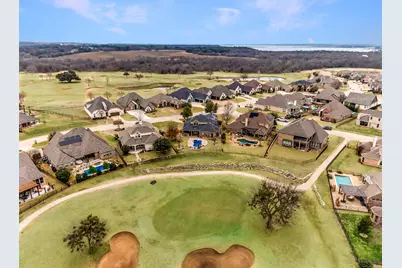 12129 Indian Creek Drive, Fort Worth, TX 76179 - Photo 38