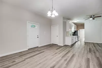 5416 East Side Avenue #Left, Dallas, TX 75214 - Photo 2