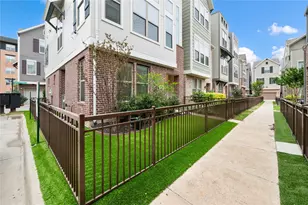 2751 Flowering Peach Ln, Dallas, TX 75212 - Photo 2