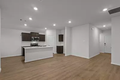 6537 Shoreline Lane, Princeton, TX 75407 - Photo 4