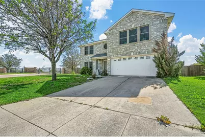 6632 Canyon Oak Drive, Fort Worth, TX 76112 - Photo 2