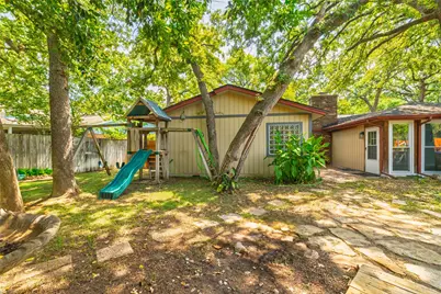 637 Post Oak Drive, Hurst, TX 76053 - Photo 34