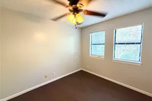 2810 Stewart Dr, Waco, TX 76708 - Photo 8