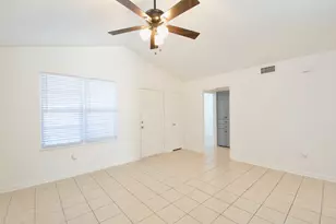 1120 Holt Ave, Waco, TX 76706 - Photo 6