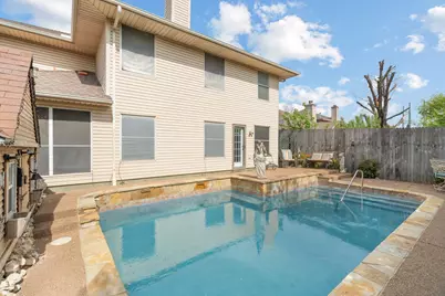 1017 Grand Central Parkway, Saginaw, TX 76131 - Photo 22