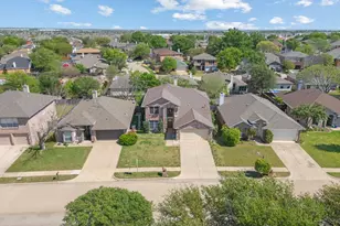 1017 Grand Central Pkwy, Saginaw, TX 76131 - Photo 28