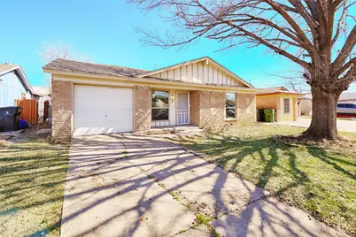 523 Parker Circle, Garland, TX 75040 - Photo 2