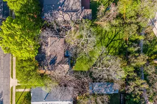 6032 Worth St, Dallas, TX 75214 - Photo 38