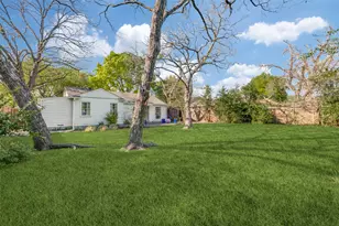 6032 Worth St, Dallas, TX 75214 - Photo 34