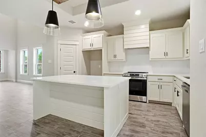 201 Legacy Boulevard, Weatherford, TX 76085 - Photo 8