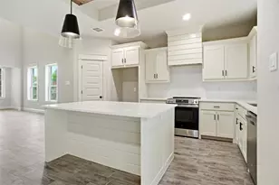 201 Legacy Blvd, Weatherford, TX 76085 - Photo 8