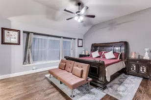 1000 Longhorn Drive, Aubrey, TX 76227 - Photo 14