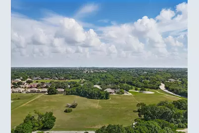 699 W Wintergreen Road, DeSoto, TX 75115 - Photo 20