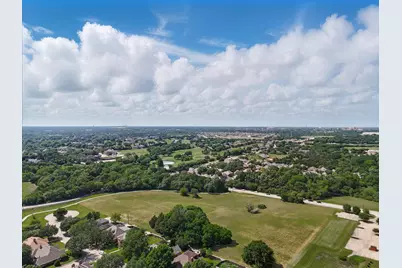 699 W Wintergreen Road, DeSoto, TX 75115 - Photo 16